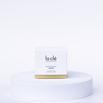 Moisturizing-Cream-Natur-Kosmetik-Front-Verpackung-swifiss